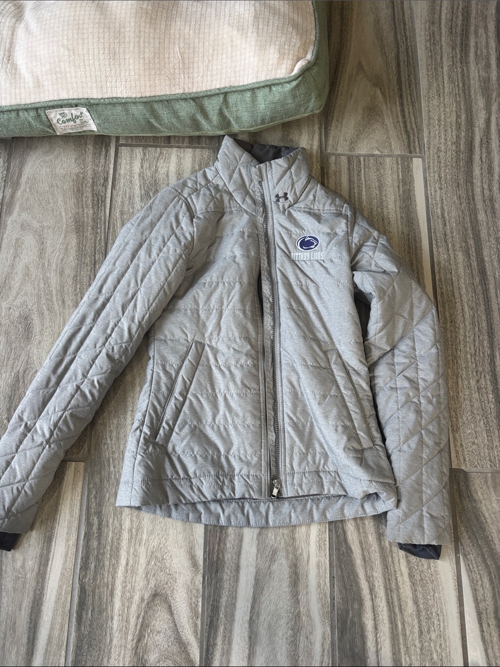 Under Armour Light Gray Quilted Women's Full-Zip Jacket